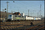 Die Railadventure (RADVE) 111 210 überführte am 17.12.2023 drei Vectron - 193 818-2 D-SIEAG, 193 160-9 D-Rpool und 193 959-4 D-LTE - vom Siemens-Standort in München nach Norden, als die