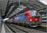 Die SBB Cargo 193 066 wartet mit einem gemischten Güterzug in Lausanne auf die Weiterfahrt in Richtung Villeneuve.

3. Februar 2025