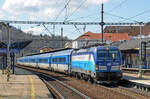 193 289 hat mit dem R 612 aus Praha am 01.04.25 Usti n.L.