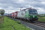 193 693-9 mit einem Containerzug bei Retzbach-Z. am 16.09.2025.