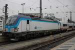 DB hat einige CD Vectronen übernommen und einer davon, 193 978, steht am 29 Dezember 2025 mit ein ICE-L in Köln Hbf.
