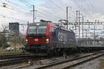 Siemens Vectron 193 052-8 durchfährt am 26.01.2026 den Bahnhof Pratteln.