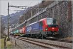 Die von der SBB Cargo angemietete 193 080 ist bei Veytaux-Chillon mit einem Güterzug auf dem Weg in Richtung Wallis. 

4. Februar 2026