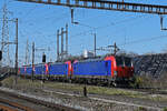 Am 03.03.2026 gibt SBB Cargo bereits die ersten fünf Siemens Vectron ab. Hier schleppt die Siemens Vectron 193 085-8 die Loks 193 082-5, 193 078-3, 193 083-3 und 193 081-7 durch den Bahnhof Pratteln. 