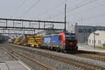 Siemens Vectron 193 060-1 durchfährt am 09.03.2026 den Bahnhof Rupperswil.