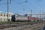 Siemens Vectron 193 454-6 durchf�hrt am 02.04.2026 den Bahnhof Pratteln.