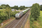 Die Vectron Elektrolok 7193010 passiert hier am 16.08.2026 um 18.58 Uhr auf der Fahrt Richtung Ruhrgebiet die Feuerwache in Hasbergen. 