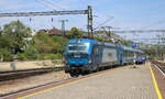 M�V-START 193 248 (91 80 6193 248-2 D-ELOC) mit dem IC 876  Balaton  von Budapest-D�li nach Keszthely, am 01.08.2026 in Budapest-Kelenf�ld.