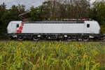 7193 016 Akiem am 11.10.26 bei Eglharting.