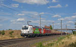 193 361 schleppte am 11.08.19 189 060 und einen gemischten Güterzug durch Brehna Richtung Halle(S).