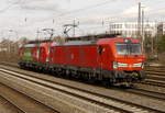 193 356 und 357, die eine  grün , die andere nicht, in Düsseldorf-Rath am 19.2.21.