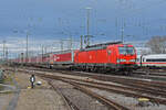 Siemens Vectron 193 339-9 durchfährt den badischen Bahnhof.