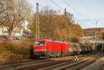 DB 193 330 mit G�terzug in Wuppertal, November 2018.