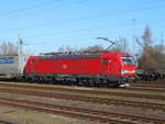 Die 193 314 war,am 24.Februar 2019,für die Bespannung des KLV nach Verona eingeteilt.Im Rostocker Seehafen hatte Sie den Zug übernommen.
