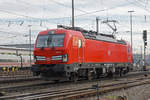 Siemens Vectron der DB 193 323-3 durchfährt den badischen Bahnhof. Die Aufnahme stammt vom 08.01.2020.
