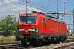Siemens Vectron der DB 193 332-4 durchfährt solo den Bahnhof Pratteln. Die Aufnahme stammt vom 23.06.2020.