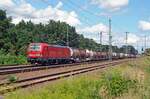 193 326 führte am 08.08.21 einen Bertschi-Containerzug durch Radis Richtung Bitterfeld.