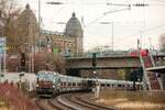CD 6193 568 České dráhy mit DB ICE-L Talgo (ICE1548 Berlin-Köln) in Wuppertal, Januar 2026.