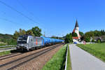 193 811 mit einem Kesselzug am 06.05.2018 bei Hausbach. 