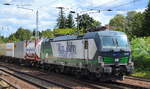 RTB CARGO GmbH mit der ELL Vectron  193 229  [NVR-Number: 91 80 6193 229-2 D-ELOC] die am Ende eines Containerzuges Richtung Polen hing am 26.08.18 Berlin-Hirschgarten.