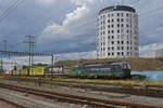 Siemens Vectron 193 260-7 durchfährt den Bahnhof Pratteln. Die Aufnahme stammt vom 18.08.2020.