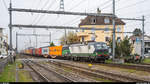 193 280 erreicht mit einem UKV-Zug Rotterdam - Wolfurt, in der Schweiz gefahren durch die EDG, am 7. November 2020 St. Margrethen.