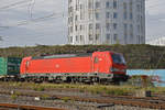 Siemens Vectron 193 348-0 der DB, durchfährt den Bahnhof Pratteln. Die Aufnahme stammt vom 20.10.2020.