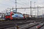 Siemens Vectron 193 476-9 durchfährt den Bahnhof Pratteln.