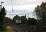 Ein Nachschuss von der 193 812-5 von Siemens kommt die Kohlscheider-Rampe hoch aus Richtung Neuss,Herzogenrath als Lokzug aus Neuss nach Aachen-West und fährt durch Kohlscheid in Richtung Richterich,Laurensberg,Aachen-West. Bei Wolken am Nachmittag vom 24.10.2014.