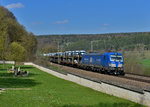 193 848 mit einem Autozug am 11.04.2016 bei Solnhofen.