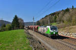 193 831 mit dem Duslo am 01.04.2017 bei Wernstein am Inn.