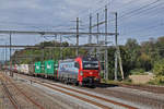 Siemens Vectron 193 468-6 durchfährt den Bahnhof Möhlin.