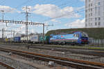 Siemens Vectron 193 519-6 durchfährt den Bahnhof Pratteln.