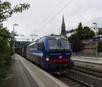 SIEMENS-VECTRON 193 532 DER SBB-CARGO IN KIRCHEN/SIEG  Die Vectron der SBB-CARGO-INTERNATIONAL durchquert mit Güterzug den Bahnhof von  KIRCHEN/SIEG,der Stadt der JUNG-Lokomotiven...dahinter der