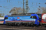 Siemens Vectron 193 531-1 durchfährt den badischen Bahnhof.