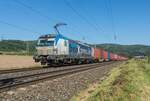 193 882-8 ist mit einen Containerzug bei Reilos am 08.09.2021 in Richtung Süden unterwegs.