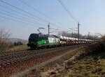 Die 193 203 mit einem Autozug am 15.03.2015 unterwegs bei Haiding.