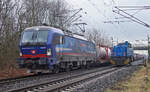Zugbegegnung - Lok 193 534 und Railflex Lok 7 am 13.01.2021 in Lintorf.