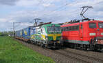 Walter-Zug trifft Andernacher – Lokomotive 193-837 bei der Begegnung mit der Baureihe 151 am 26.04.2023 in Kaarst.