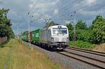 193 919 der ELL führte am 27.06.23 einen SETG-Containerzug durch Wittenberg-Labetz Richtung Falkenberg(E).
