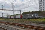 Siemens Vectron 193 711-9 durchfährt am 17.07.2023 den Bahnhof Pratteln.