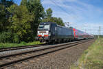 X4E -864 ist am 14.09.2023 als RE in Richtung Frankfurt/ bei Kerzell unterwegs.