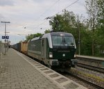 Die Enercon Vectron 193 803-4 konnte ich am 04.05.2015 mit einem Containerzug in München-Riem ablichten.