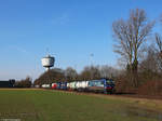 Am 20. Februar rollte 193 534 der SBB Cargo International mit einem KLV durch Dülken weiter Richtung Viersen.
20. Februar, Dülken Wasserturm