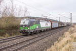 193 212-8 mit einem Güterzug am 23.11.2021 bei Kerzell.