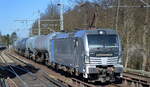 ecco-rail GmbH, Wien [A] mit der Railpool Vectron  193 804-2  [NVR-Nummer: 91 80 6193 804-2 D-RPOOL] mit Kesselwagenzug am 28.03.22 Berlin Buch.