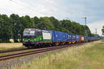 Mit einem Containerzug rollte 193 734 der ELL für ihren Mieter RFO am 11.06.22 durch Jütrichau Richtung Magdeburg.