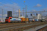 Siemens Vectron 193 470-2 durchfährt am 08.12.2022 den Bahnhof Pratteln.
