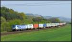 193 840 von Boxxpress mit einem Containerzug bei Harrbach am 19.04.2014