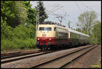 103113 erreicht hier aus Koblenz kommend mit einem TEE Sonderzug am 29.4.2018 um 14.58 Uhr den Bahnhof Hetzerath.